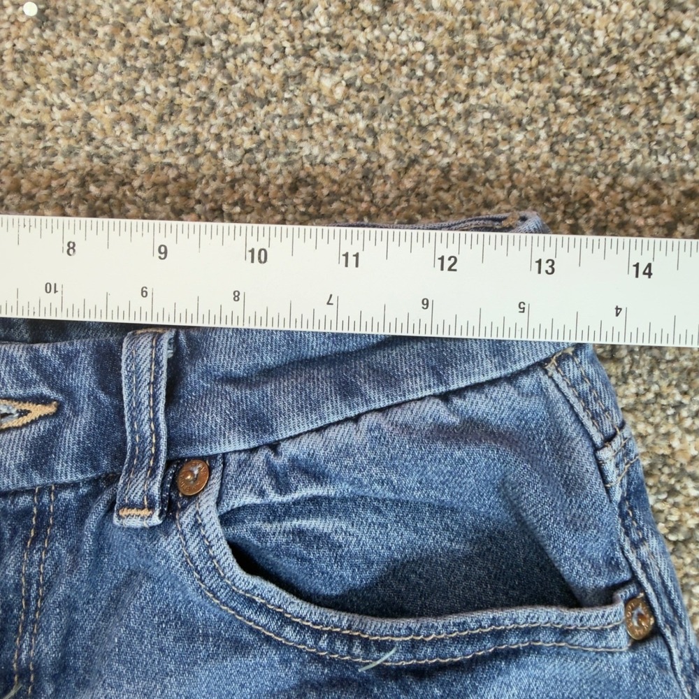 American Eagle Curvy Mom Jeans Size 8 Blue Distressed Strigid High Rise Tapered - Picture 6 of 12